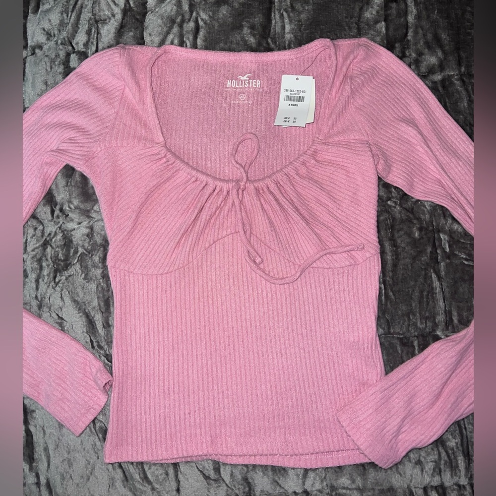 Hollister long sleeve pink tee. Size x-small. tie top.
